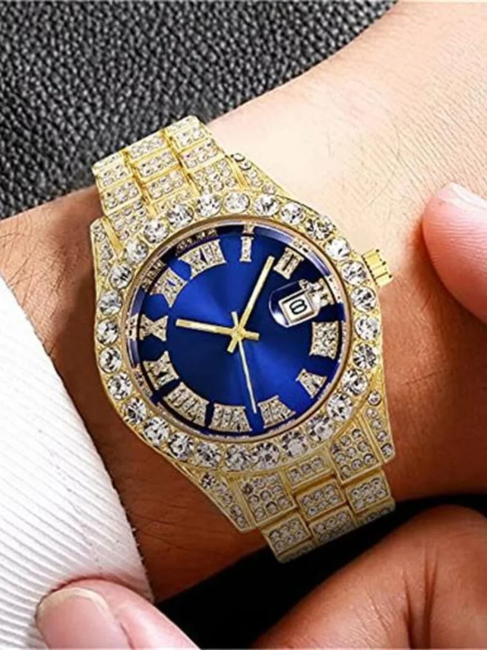 Hip Hop Watches for Men Iced-Out Bling Diamond Luxury Quartz Watches with Date